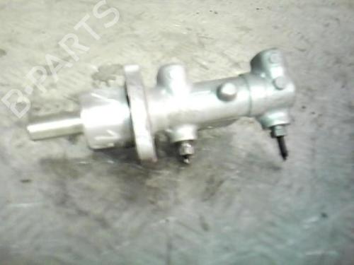 Used Brake master cylinder Brake master cylinder PEUGEOT 206+ (2L_, 2M_) 1.4 i (73 hp) 21362314 21362314