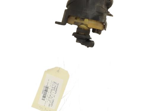 left-front-fog-light-vw-up-121-122-bl1-bl2-bl3-123-2011-23817115 main image