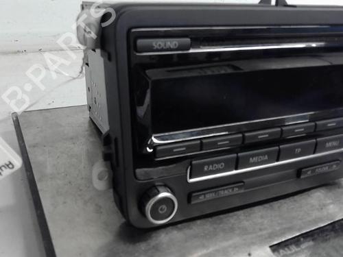 Used Radio VW GOLF VI (5K1) 2.0 TDI (140 hp) 21371128