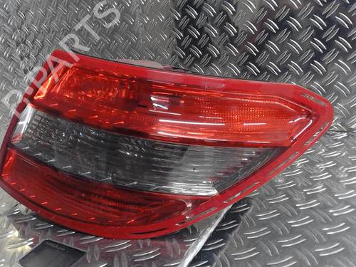 Right taillight MERCEDES-BENZ C-CLASS (W204) C 220 CDI (204.002) | BP21684327C35 