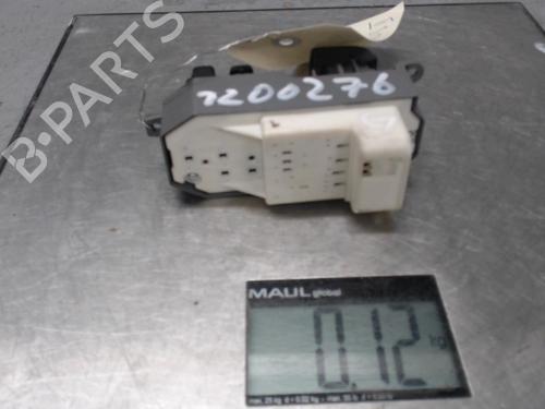 Used Left front window switch Left front window switch TOYOTA YARIS (_P9_) 1.4 D-4D (NLP90_, NLP90R) (90 hp) 21305999 21305999