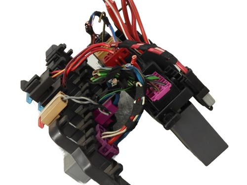 Fuse box SEAT LEON (1M1) 1.9 TDI Syncro | BP33967974E1 - Image 4