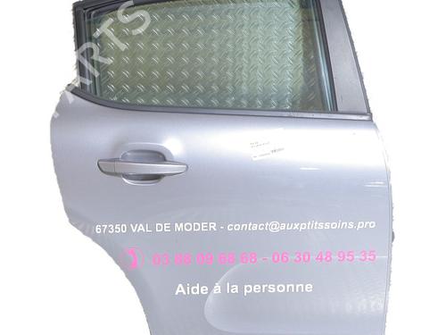 Dør højre bagtil Dør højre bagtil 37244146 37244146