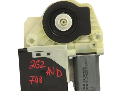 Used Right front window motor Right front window motor 38423472 38423472