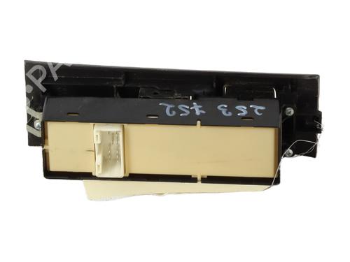 Used Left front window switch Left front window switch ISUZU D-MAX II (TFR, TFS) 2.5 CRDi 4x4 (TFS86J) (163 hp) 30531712 30531712