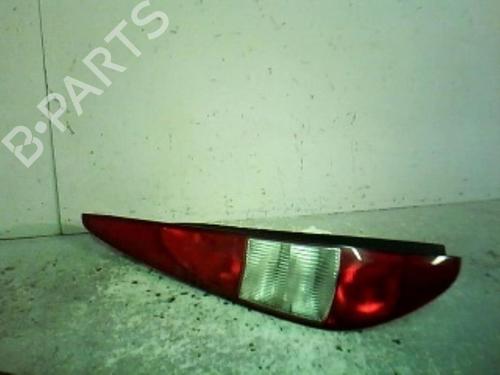 Used Left taillight FORD MONDEO III Turnier (BWY) 1.8 16V (125 hp) 21304020