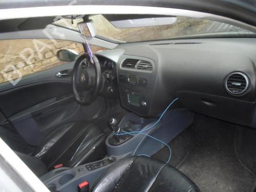 Right mirror SEAT LEON (1P1) 1.9 TDI | BP21315265C27 
