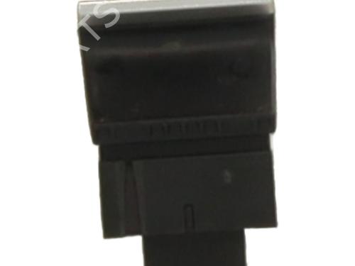 Used Switch Switch VW GOLF VIII (CD1, DA1) 2.0 GTI (245 hp) 32304644 32304644