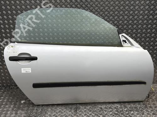 Used Right front door MERCEDES-BENZ SLK (R170) 200 (170.435) (136 hp) 21318801