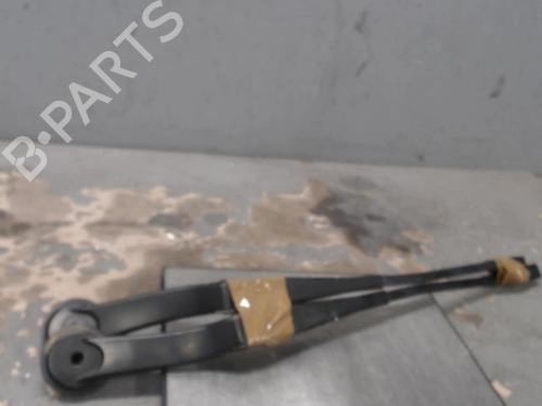 Used Front windshield wiper arm FORD FOCUS III 1.6 TDCi (115 hp) 21302166