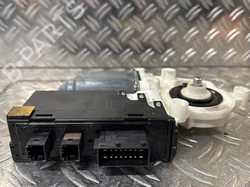 Right front window motor CITROËN C8 (EA_, EB_) 2.2 HDi | BP23815497E20 
