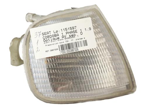 Used Right front indicator Right front indicator 21366802 21366802