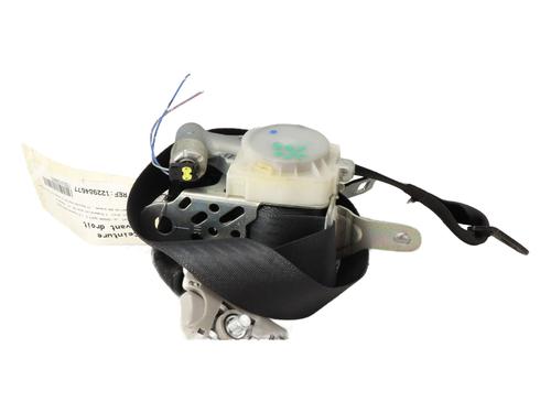 front-right-seatbelt-suzuki-swift-iii-mz-ez-2005-33216408 main image