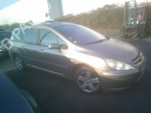 Left front window motor PEUGEOT 307 Break (3E) 2.0 HDI 110 | BP24594652E21 - Image 9