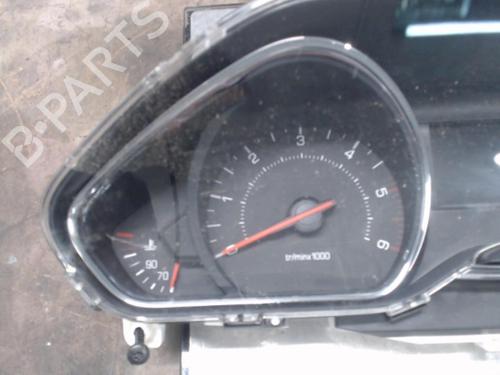 Used Instrument cluster PEUGEOT 208 I (CA_, CC_) 1.4 HDi (68 hp) 21307917