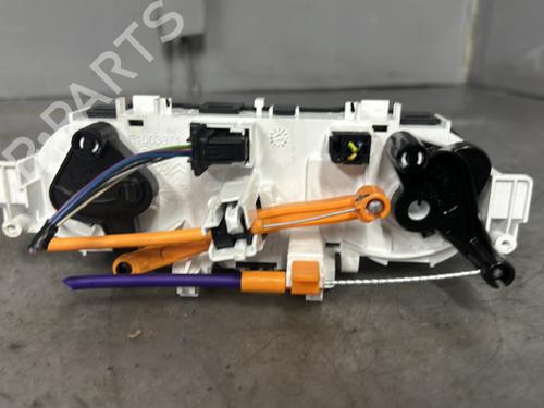 Climate control PEUGEOT 208 I (CA_, CC_) 1.2 PureTech 82 | BP21307121I5