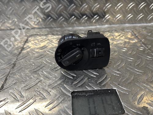 Used Headlight switch AUDI A3 Sportback (8PA) 2.0 TDI 16V quattro (140 hp) 21894274