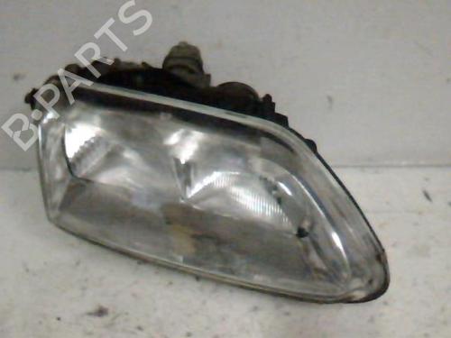 Used Right headlight RENAULT ESPACE III (JE0_) 2.2 dCi (JE0K) (130 hp) 25260806