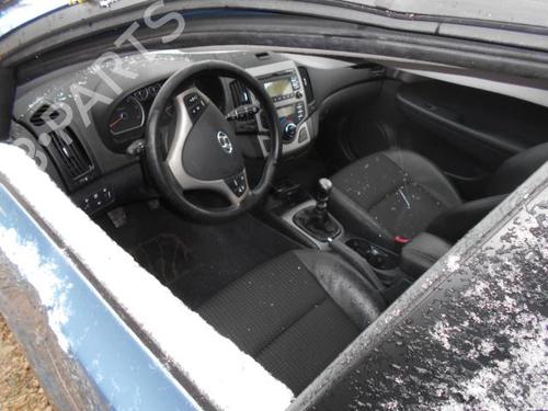 Air filter box HYUNDAI i30 (FD) 2.0 CRDi | BP21369707M87 - Image 7