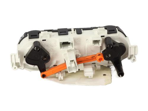 Used Climate control Climate control PEUGEOT 208 I (CA_, CC_) 1.6 HDi / BlueHDi 75 (75 hp) 32231770 32231770