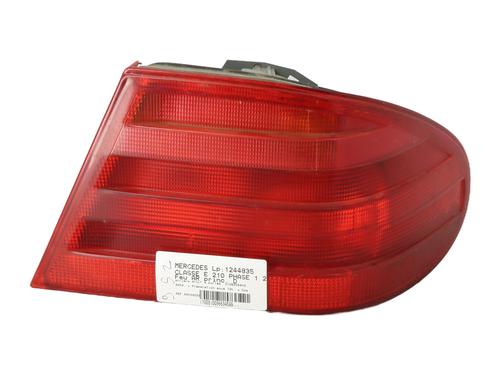 Høyre baklys MERCEDES-BENZ E-CLASS (W210) E 220 D (210.004) (95 hp) 21684344