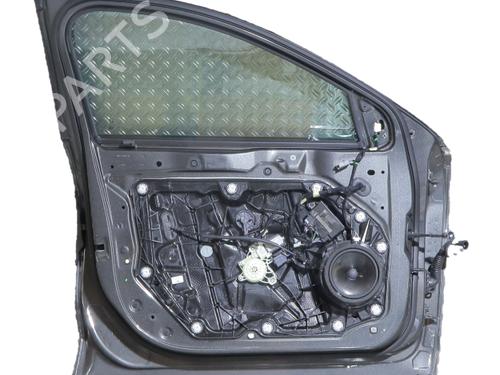 left-front-door-ford-focus-iv-hn-2018-40223883 main image