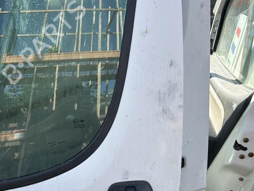 Used Left front door Left front door 24110966 24110966