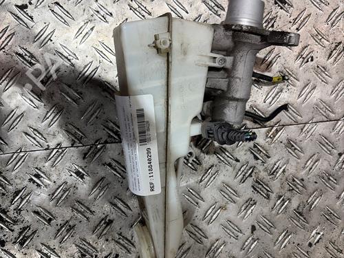 brake-master-cylinder-peugeot-expert-van-v_-2016-31299217 main image