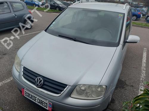 Left headlight VW TOURAN (1T1, 1T2) 2.0 TDI | BP21298804C28 