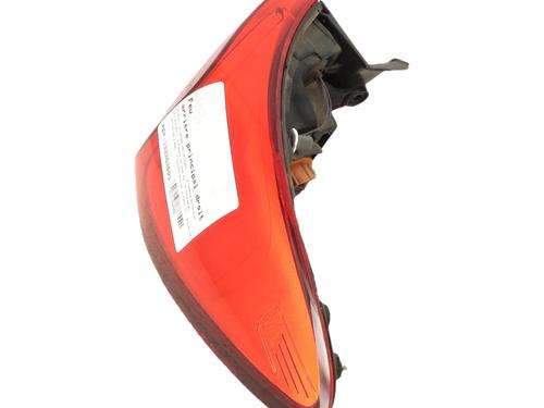 right-taillight-renault-kadjar-ha_-hl_-2015-39487790 main image