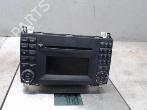 Used Radio MERCEDES-BENZ B-CLASS Sports Tourer (W245) B 180 CDI (245.207) (109 hp) 21294998