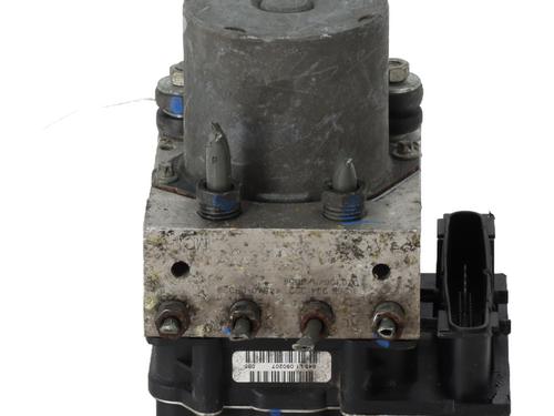 Used ABS pump TOYOTA COROLLA Verso (ZER_, ZZE12_, R1_) 2.2 D-4D (AUR10_, AUR10R) (136 hp) 21301993