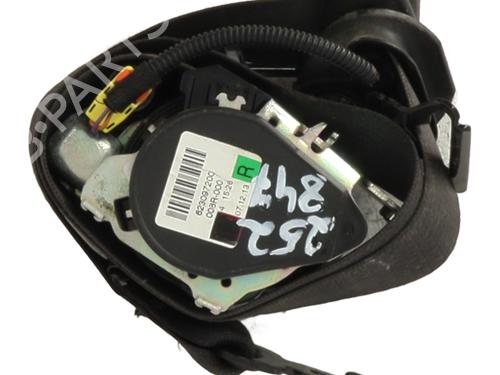 front-right-seatbelt-opel-zafira-tourer-c-p12-2011-28532452 main image