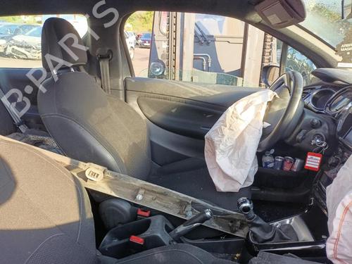 Teile für DS DS 3 (SA_)  1.2 VTi 82 (SAHMZ6)  4946307 