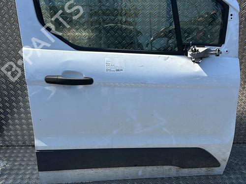 Used Right front door FORD TRANSIT CONNECT V408 Box Body/MPV 1.5 TDCi (120 hp) 25741707
