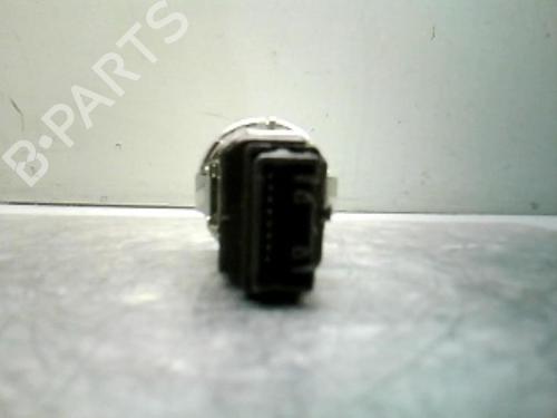 Used Switch TOYOTA PRIUS Liftback (_W2_) 1.5 Hybrid (NHW20_, NHW20R) (112 hp) 21363690
