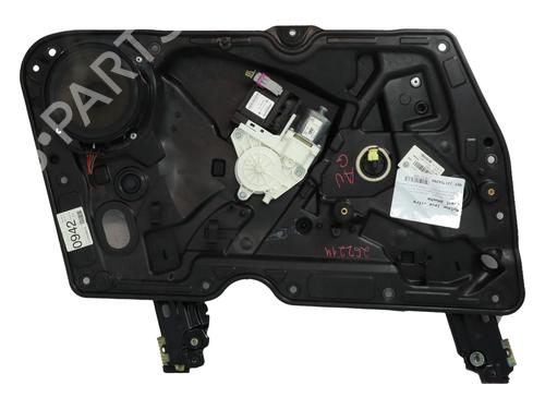 Left front window motor VW GOLF VI (5K1) 1.6 TDI | BP38631793E21 - Image 2