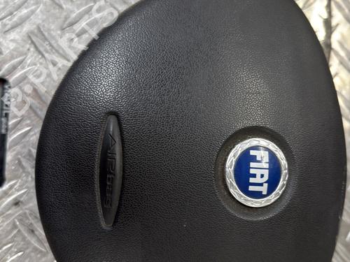 Used Driver airbag FIAT DOBLO Box Body/MPV (223_) 1.6 Natural Power (103 hp) 24424335
