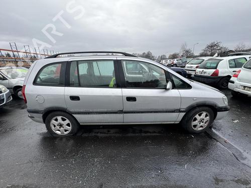 Right taillight OPEL ZAFIRA A MPV (T98) 2.0 DTI 16V (F75) | BP28546316C35
