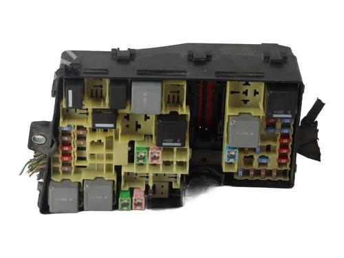 Fuse box VOLVO V40 Hatchback (525) D3 | BP33883690E1 - Image 3