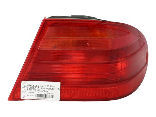 Used Right taillight MERCEDES-BENZ E-CLASS (W210) E 300 Turbo-D (210.025) (177 hp) 28577210