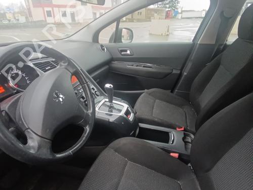 Front wiper motor PEUGEOT 5008 (0U_, 0E_) 1.6 HDi | BP29936899M29 