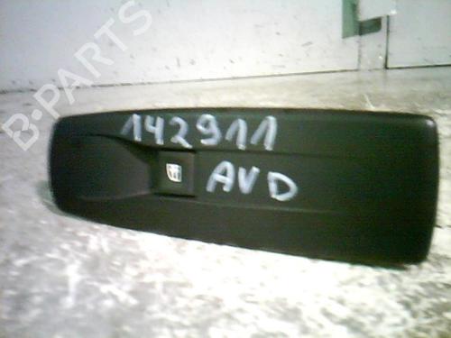 Used Right front window switch RENAULT LAGUNA III (BT0/1) 2.0 dCi (BT01, BT08, BT09, BT0E, BT0K, BT12, BT1C, BT1D,... (150 hp) 21371717