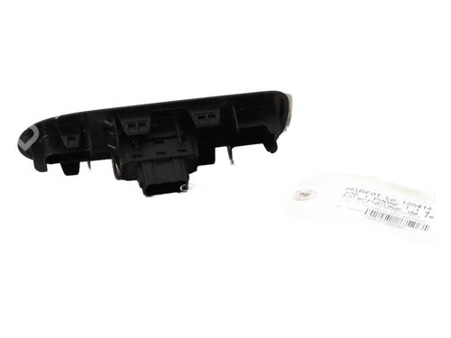 Right front window switch PEUGEOT 208 I (CA_, CC_) 1.4 HDi | BP31051746I26
