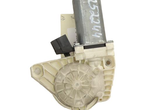 Left front window motor MERCEDES-BENZ A-CLASS (W169) A 180 CDI (169.007, 169.307) | BP26582529E21 