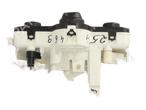 Used Climate control Climate control RENAULT CLIO III (BR0/1, CR0/1) 1.5 dCi (C/BR0G, C/BR1G) (68 hp) 31268041 31268041