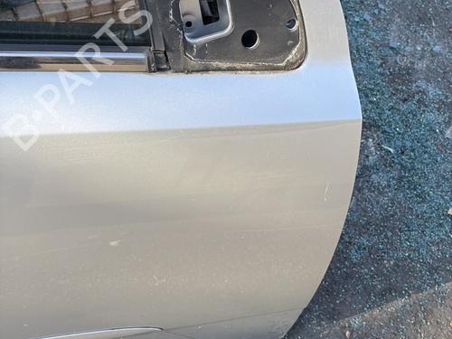 Dør høyre foran OPEL ASTRA H TwinTop (A04) 1.9 CDTi (L67) | BP21300453C3 