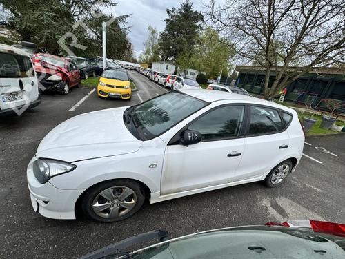 Warning switch HYUNDAI i30 (FD) 1.6 CRDi | BP32191407I22  - Image 21