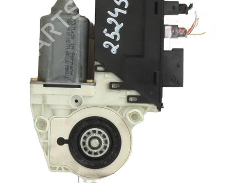 Rudehejsemotor forskærm højre CITROËN C5 I (DC_) 2.0 HDi (DCRHZB, DCRHZE) (109 hp) 27155196