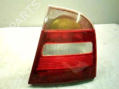 Used Right taillight SKODA OCTAVIA I (1U2) 1.6 (75 hp) 21317293